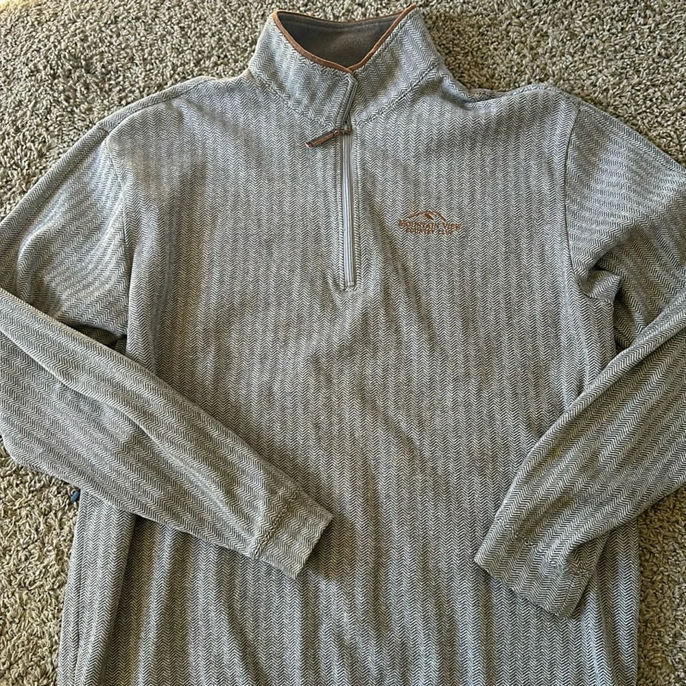 Straight down pullover - Picture 1 of 4